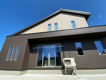 住んでわかった「後悔した窓」。掃除が大変、服が日に焼ける、夜眠れない…：2024年10月トップ10