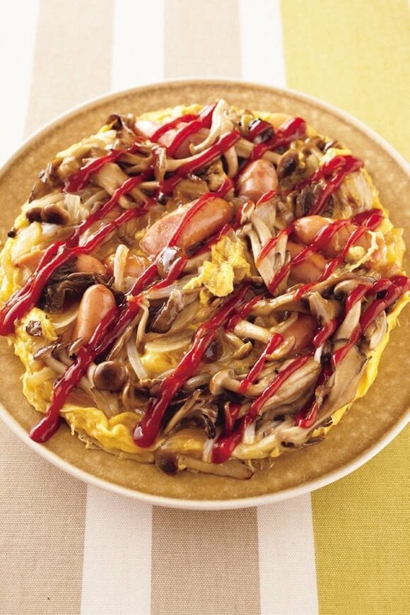 たっぷりキノコのオープンオムレツ