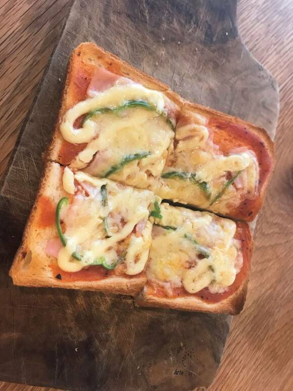 ピザトースト