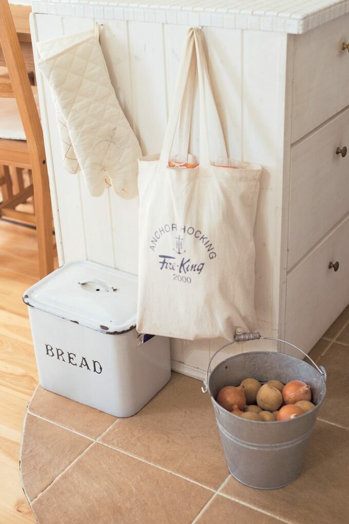 布バッグやバケツを使えば、残量がわかって使い忘れなし