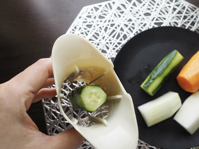 キュウリをセット