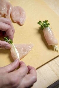 カイワレは根元を除く