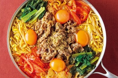 フライパンだけで簡単「炊き込みビビンバ」。クセになる濃厚な味がたまらない