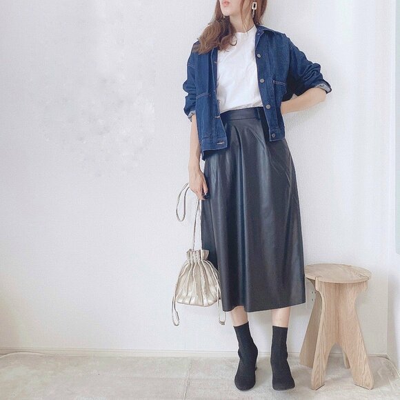 デニムジャケットと合わせたコーデ