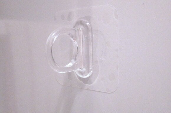 透明なので目立たず、見た目がすっきり