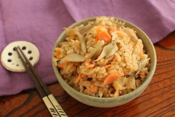 鮭と舞茸の炊き込みごはん