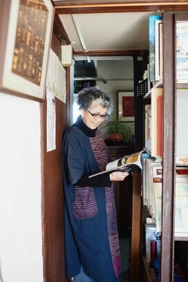 87歳、団地一人暮らしで大切にしていること。週1回の外出、ちょうどいい人づき合い