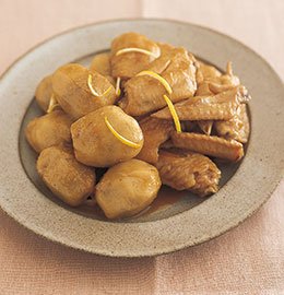 ＜サトイモと手羽先のこっくり煮＞ほっこり懐かしい定番煮物です