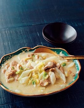 白菜でつくる中華風クリーム煮。トロトロ食感のやさしい味がたまらない
