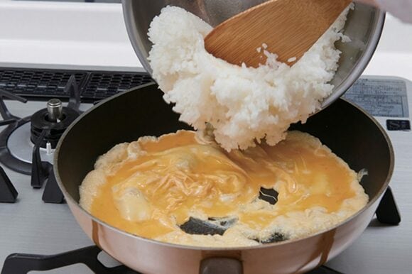 ご飯を入れる前