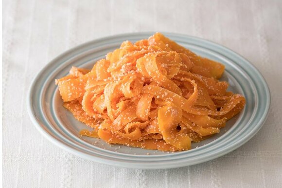 ひらひらニンジンとタラコのソテー