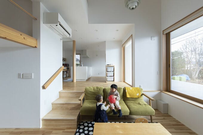 天井高を確保したリビング