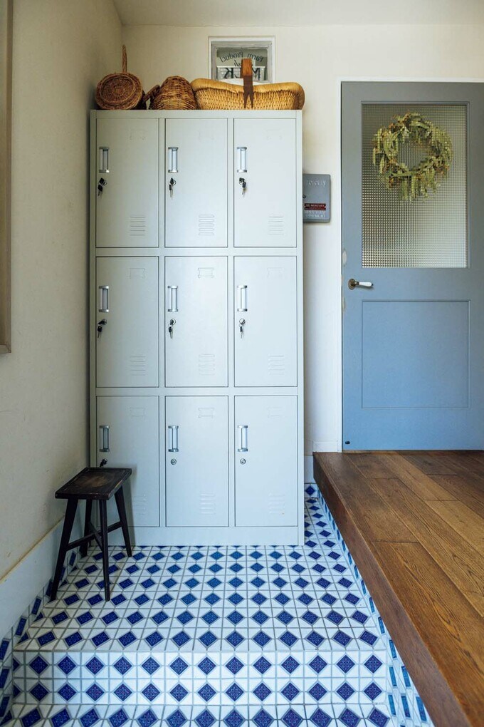 玄関のロッカー