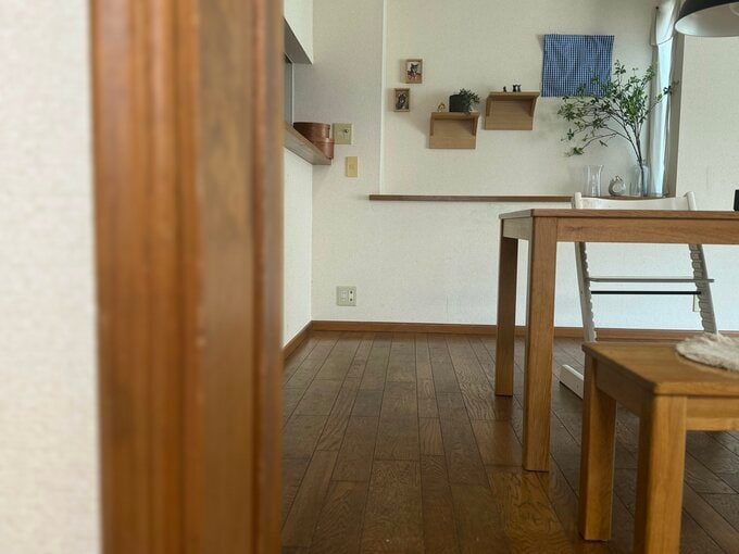 床を見せる・背の低い家具で、空気の通り道をつくる