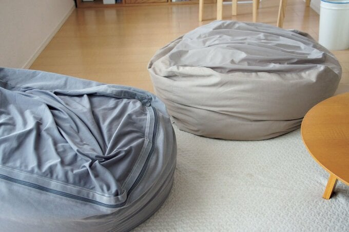 体にフィットするソファ