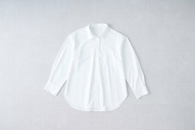 GUのオーバーサイズシャツ