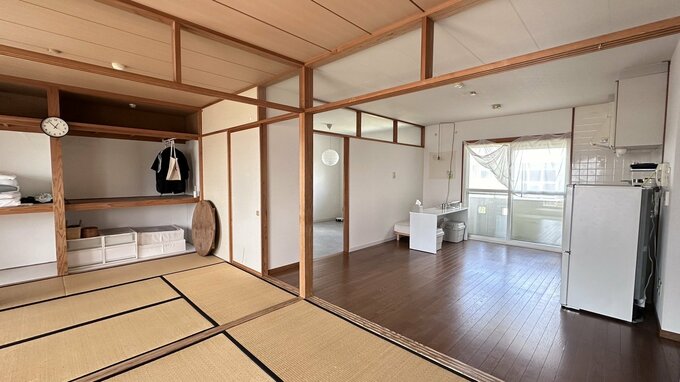 団地母子3人暮らし
