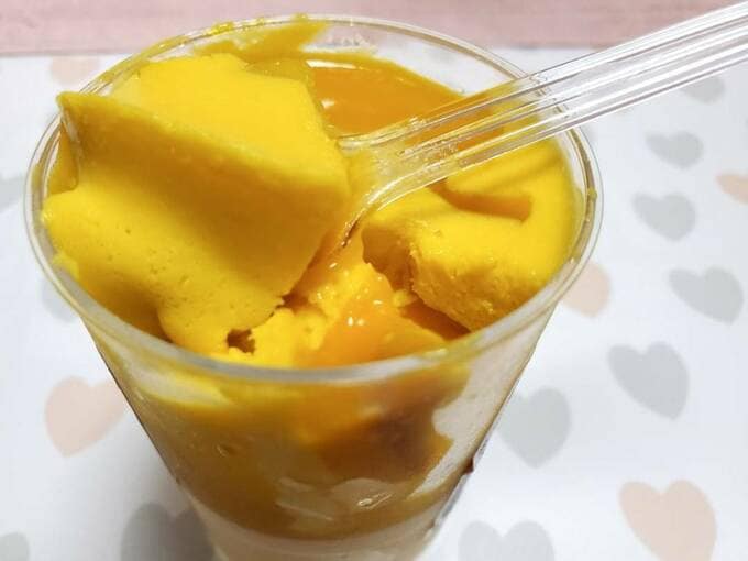 スプーンですくう