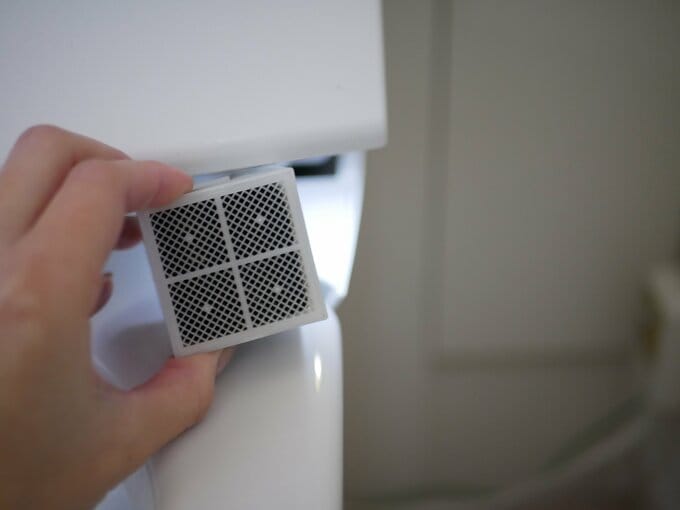 脱臭フィルターのホコリもきれいに取ります