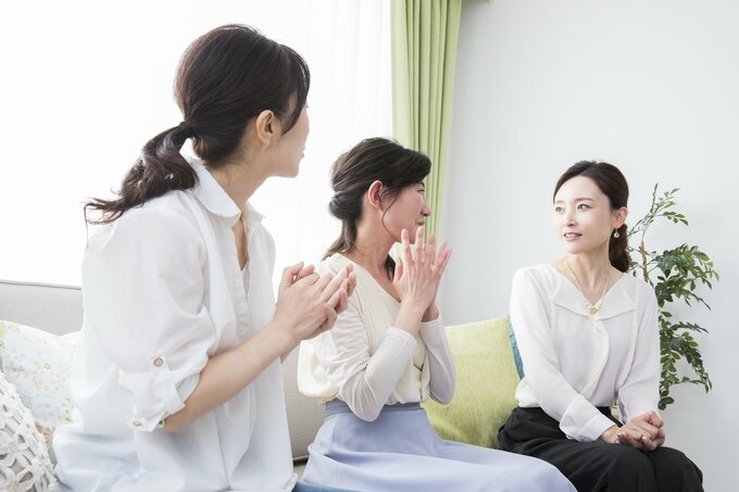 人の話をちゃんと聞く女性