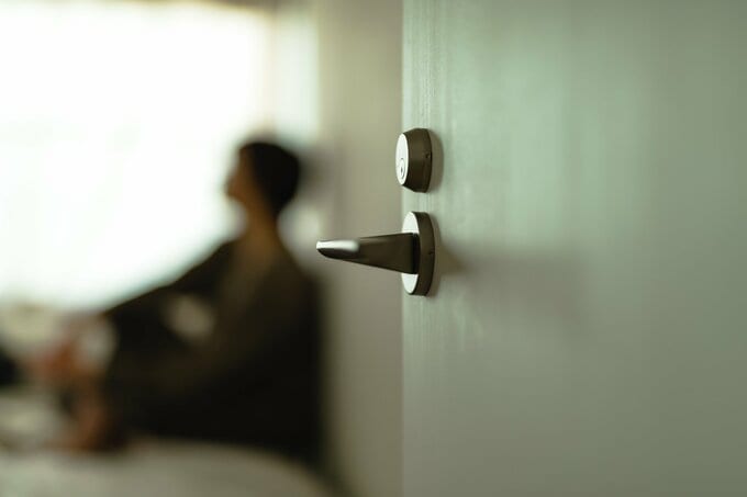 気分が落ちこむイメージ画像