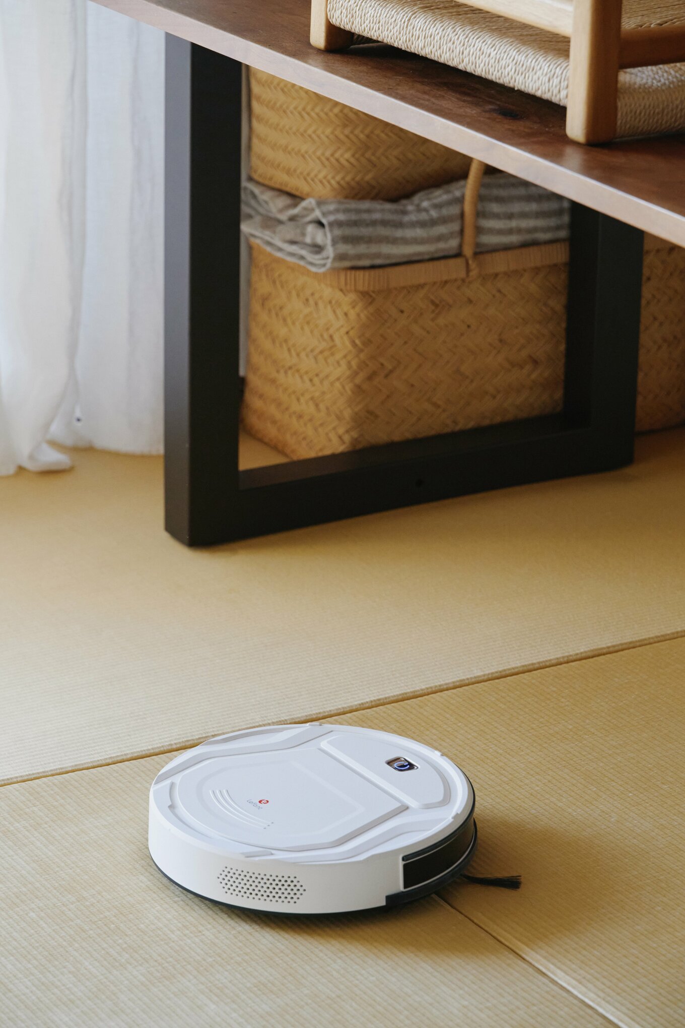 [写真](1ページ目)便利家電“三種の神器”活用で暮らしがグンとラクに。「ロボット掃除機は安くても十分！」 | ESSEonline（エッセ ...