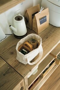 ミニトートにカゴを2つ入れて仕分けも使いやすさも◎