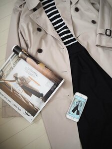 スマホを使って服選び!雑誌で見つけたすてきコーデを即マネする方法