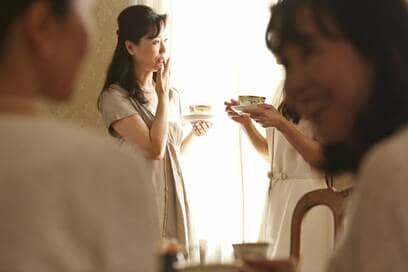 大勢の集まりで浮いてしまう…敏感な人（HSP）におすすめの対処法