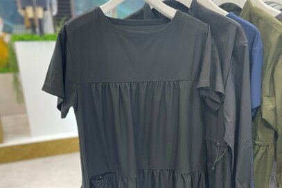 ワークマン新作「ワンピース1900円」。体型カバー＆ポケットつき、旅行にも！