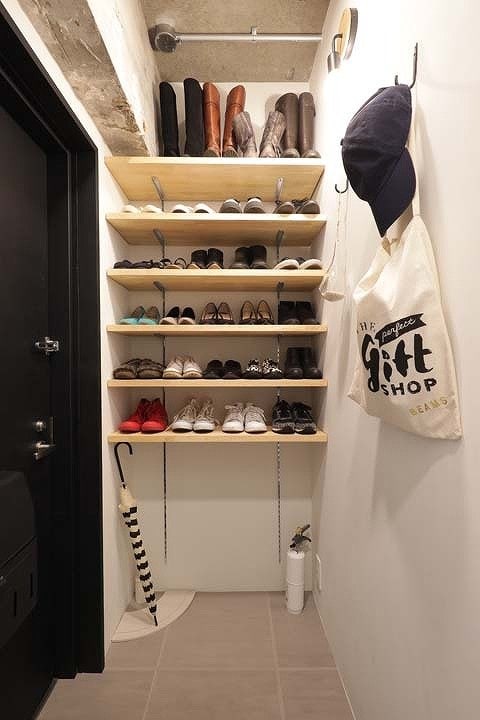 すっきり見えるオープンな靴箱