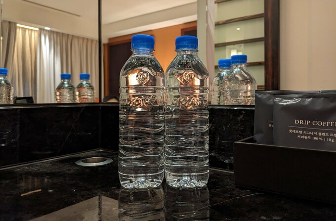 ラベルレスペットボトル