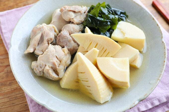 煮汁を注ぎ完成