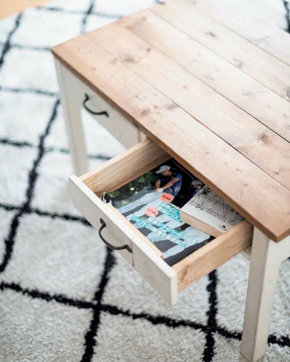 テーブル引き出し