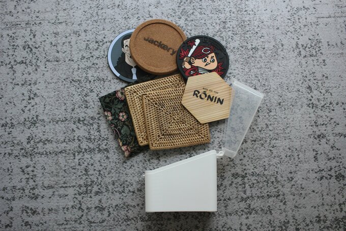 コースター収納