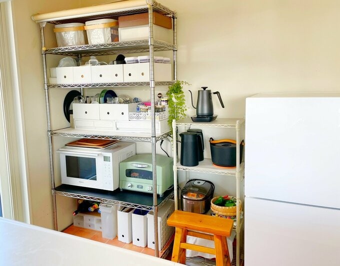 オープン収納はワイヤーラック