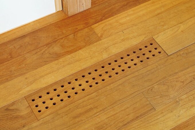 床に冷気を取り込む通風口を設置