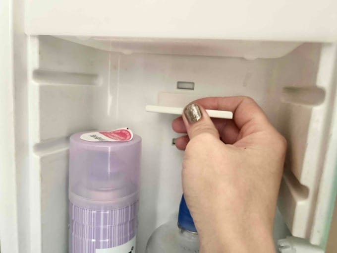 コンタクトケース 取り付け