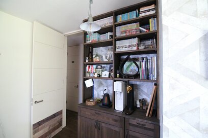 リノベでこだわった収納スペース。これで急な来客にも動じない