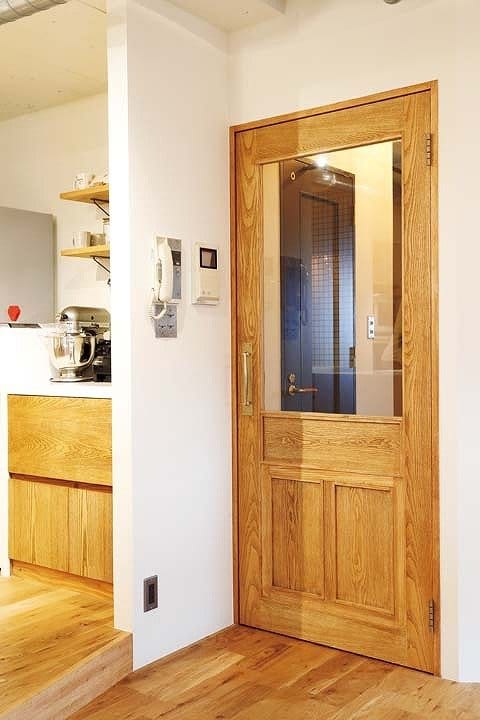 オリジナルでつくったリビングドア