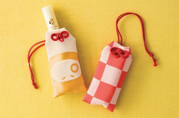 巾着にはいったリップクリーム