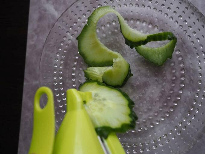 キュウリが出てくる様子