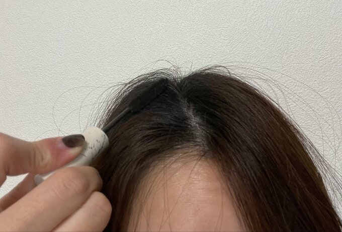 生え際に塗布