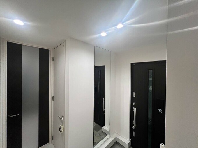 玄関のセンサーライト