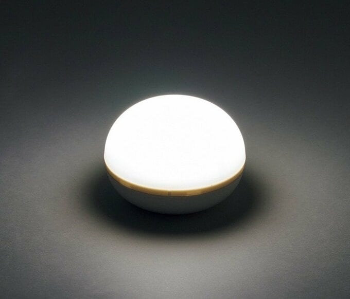 暗闇で光るセンサーライト