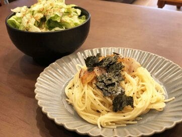 くたくたな日の昼食は、100円グッズでラクちんペペロンチーノ