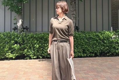 50代、ユニクロ新作「スマートワイドストレートパンツ」着まわし3つ。残暑に秋らしさを取り入れるコツも