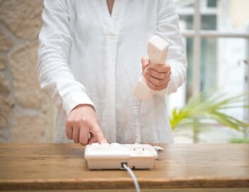 「お宅の娘さんが、私の夫と浮気して困っています」サレ妻の反撃：セックスレス・綾子さんの場合2