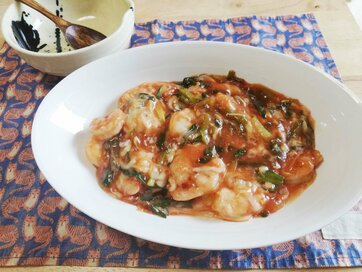 電子レンジでエビチリが簡単に。隠し味はモッツァレラチーズ