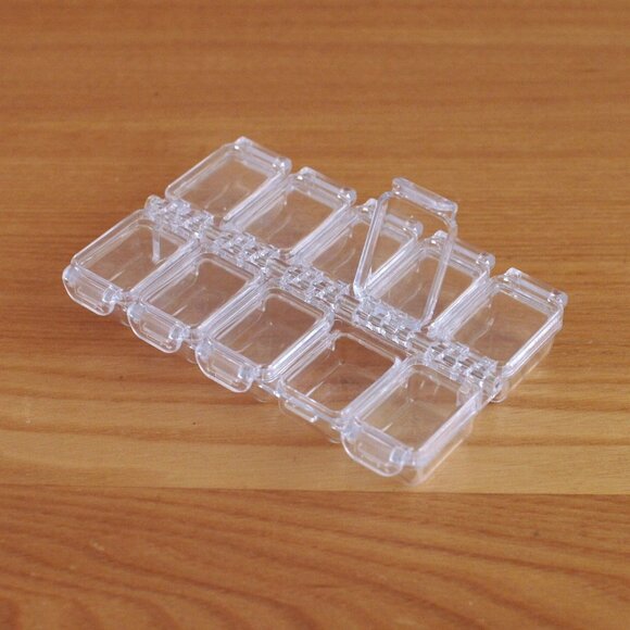700円でまさかの完成度 アクセサリーケースを100円グッズでdiy Esseonline エッセ オンライン